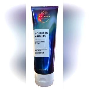 NWT Northern Brights Eucalyptus Pine Body Cream 8 oz